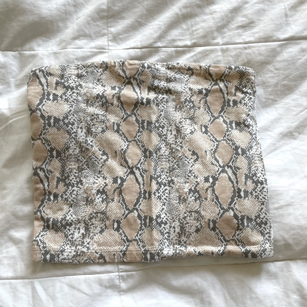 American Eagle snakeskin tube top